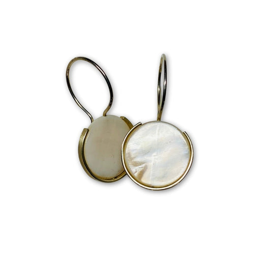 Parelmoer schijf oorbellen