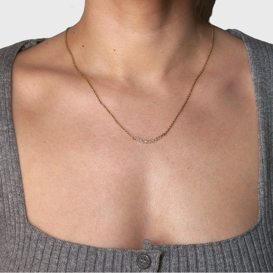 Verguld collier met witte swarovski kristallen