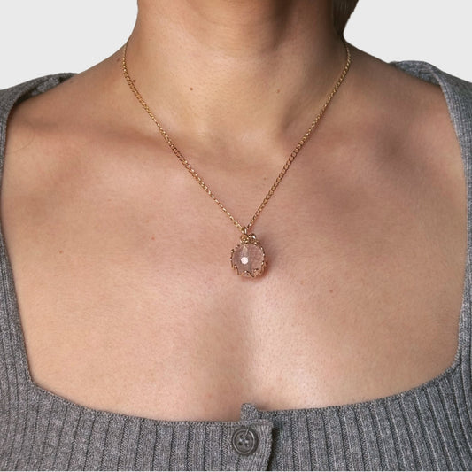 Uniek collier met rozenkwarts