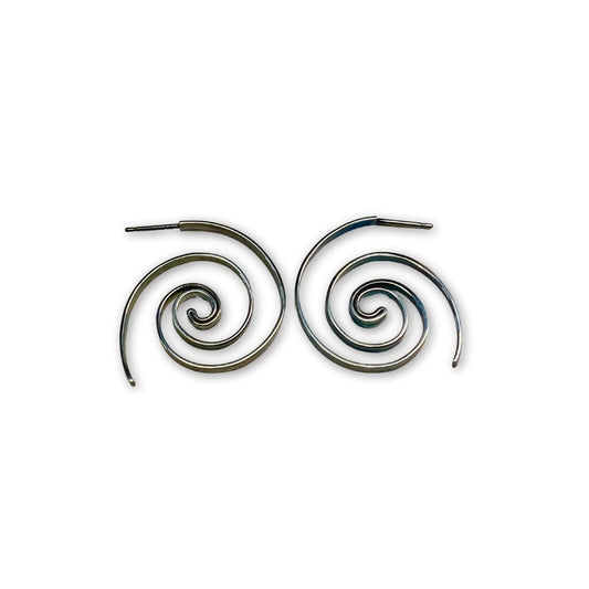 Zilveren krul oorbellen