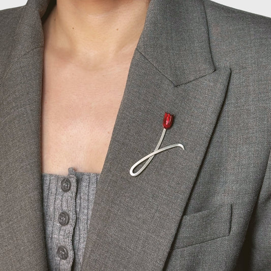 Zilveren tulpen broche