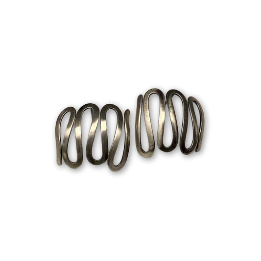 Zigzag golf knop oorbellen