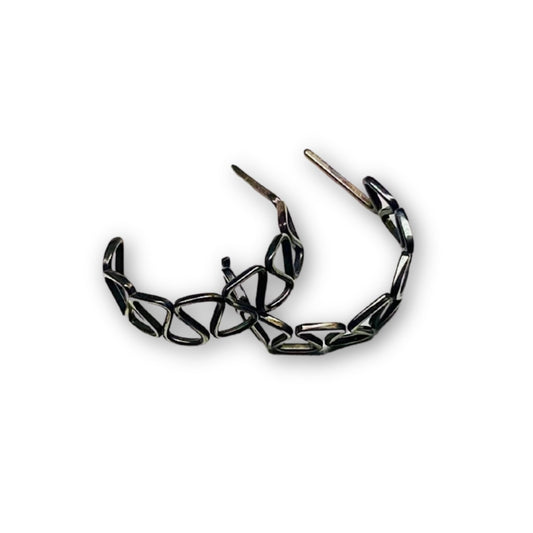 Zilveren zigzag creool oorbellen