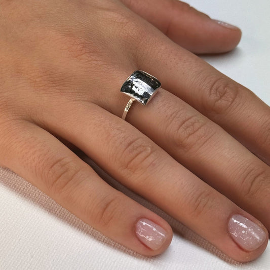 Vintage swarovski op smalle ring