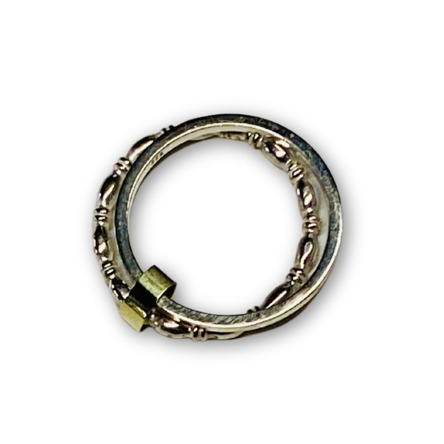 Zilveren slinger ring van smal naar breed