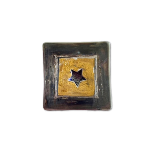 Zilveren broche met bladgoud ster