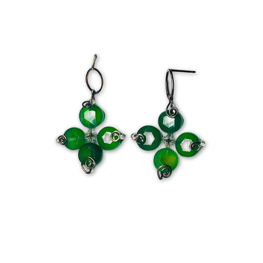 Zilveren oorbellen met calcedon