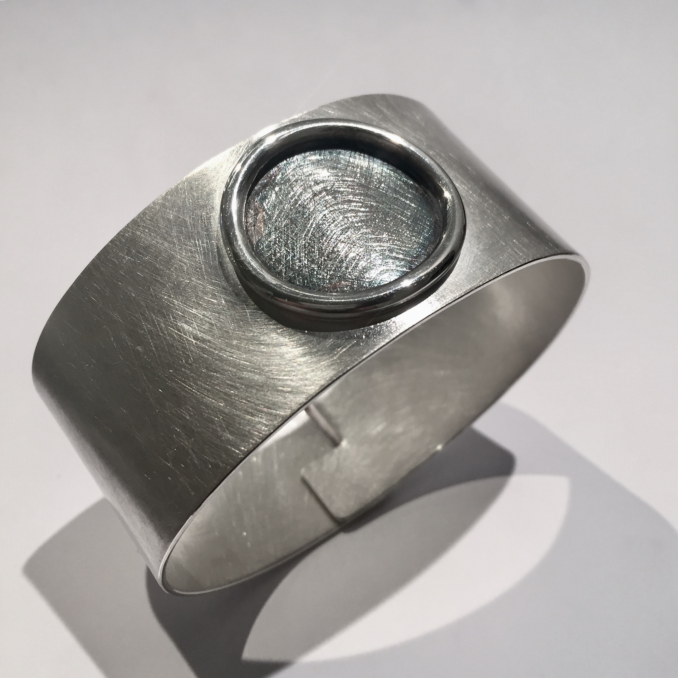 rijm Sociaal niettemin Brede zilveren armband - Laloli sieraden - Blikvanger